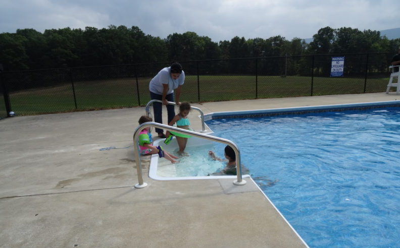 concord community pool